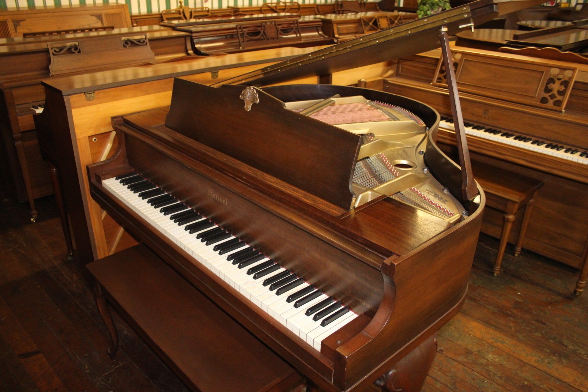 Hensel Grand Piano