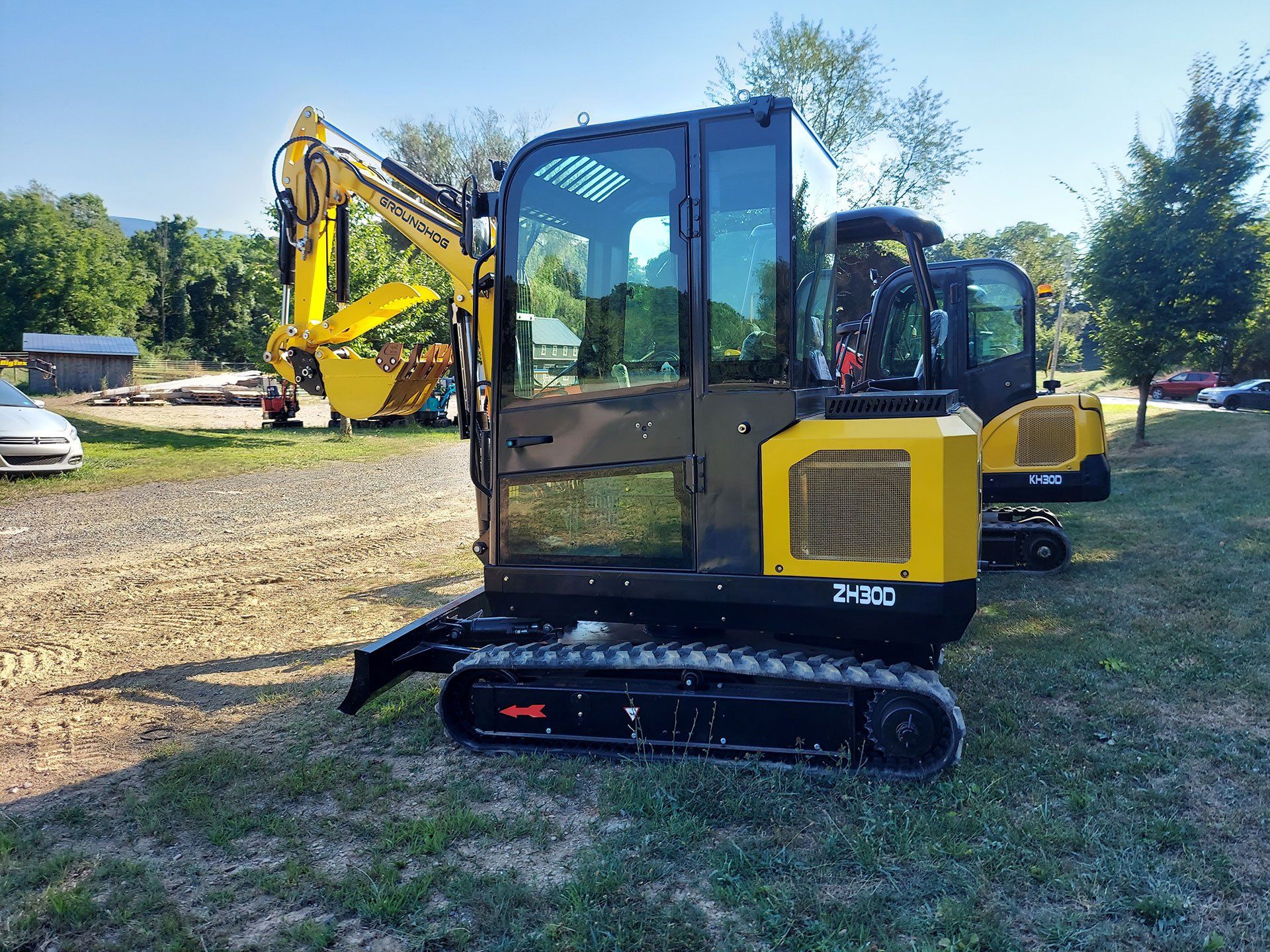 KH30D Excavators | ZH30D | BH70D | Middleburg, PA