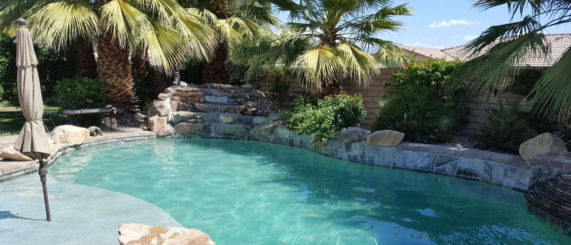 Pool financing solutions with Shark Pools