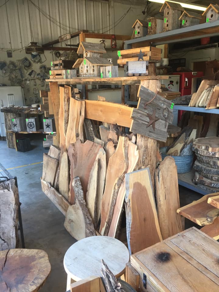 Live edge lumber