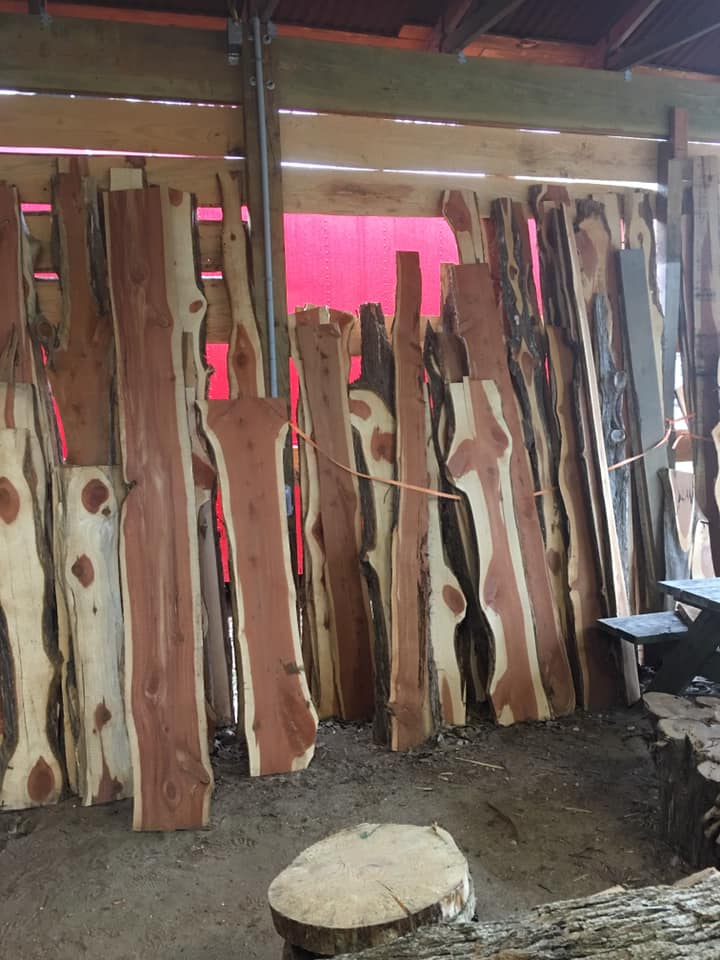 Live edge lumber