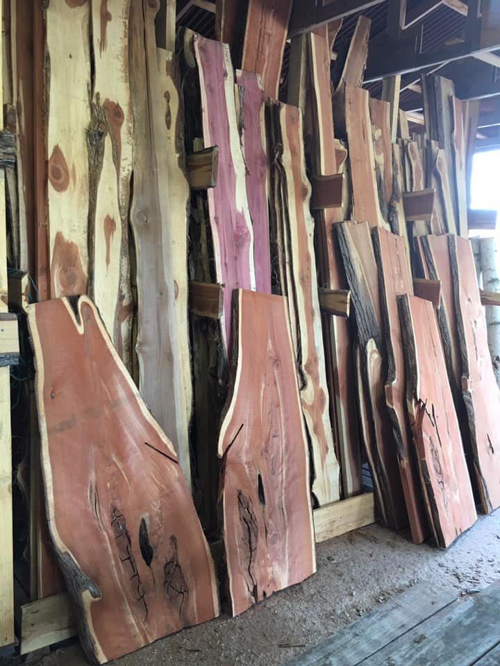 Live edge lumber