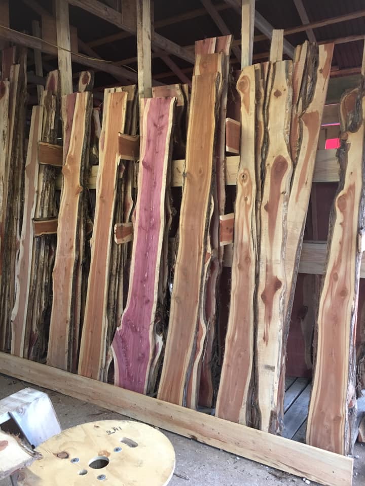 Live edge lumber