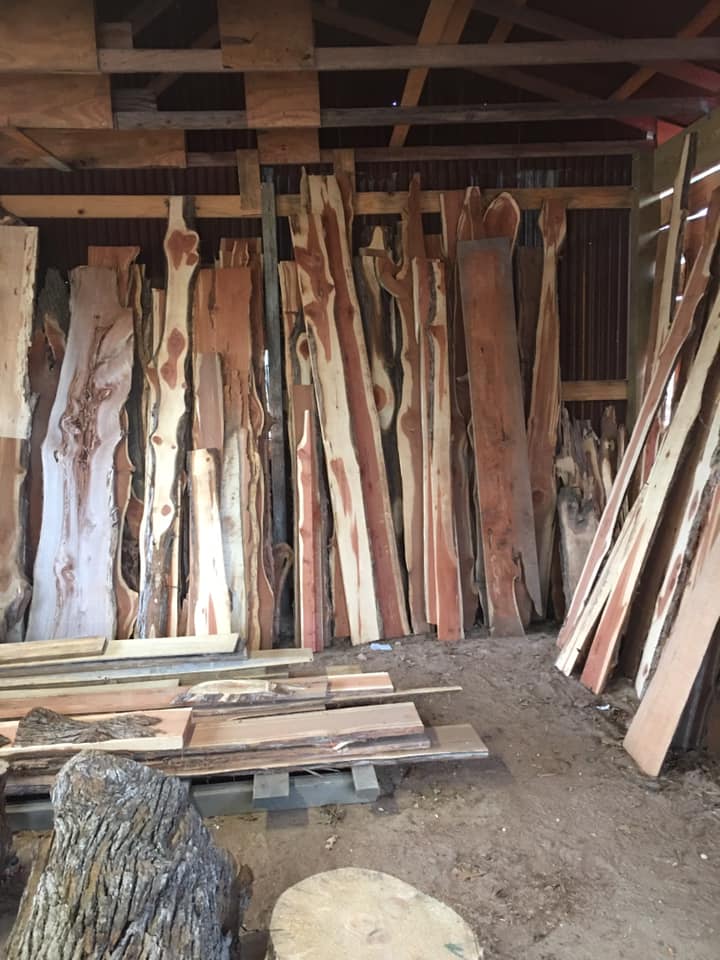 Live edge lumber