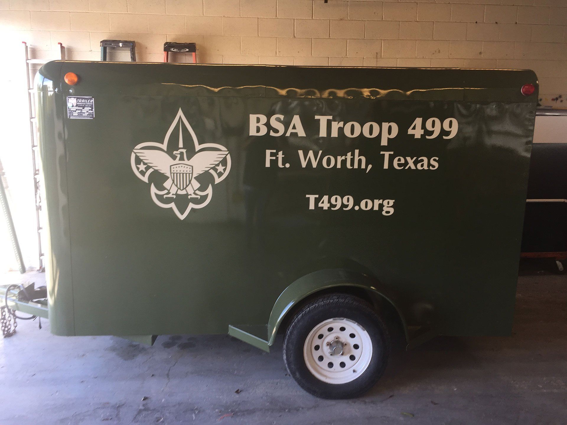 vehicle sign