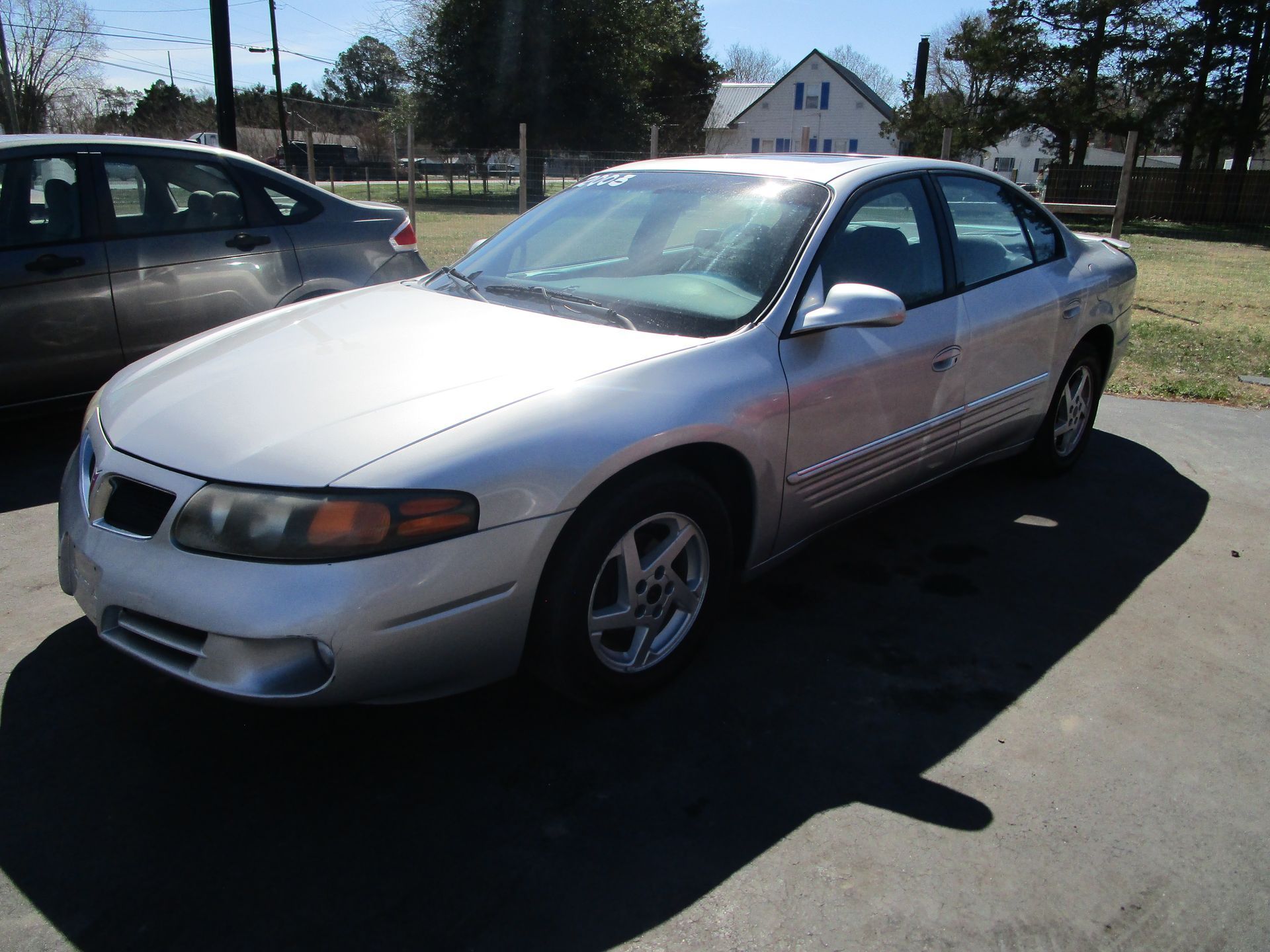 2003 Pontiac Bonneville 9725