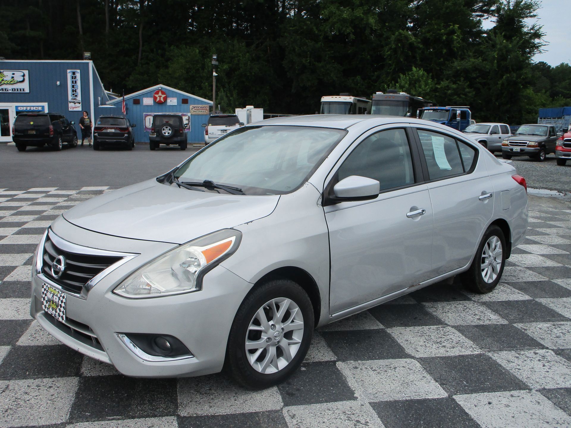 2016 NISSAN VERSA 1126