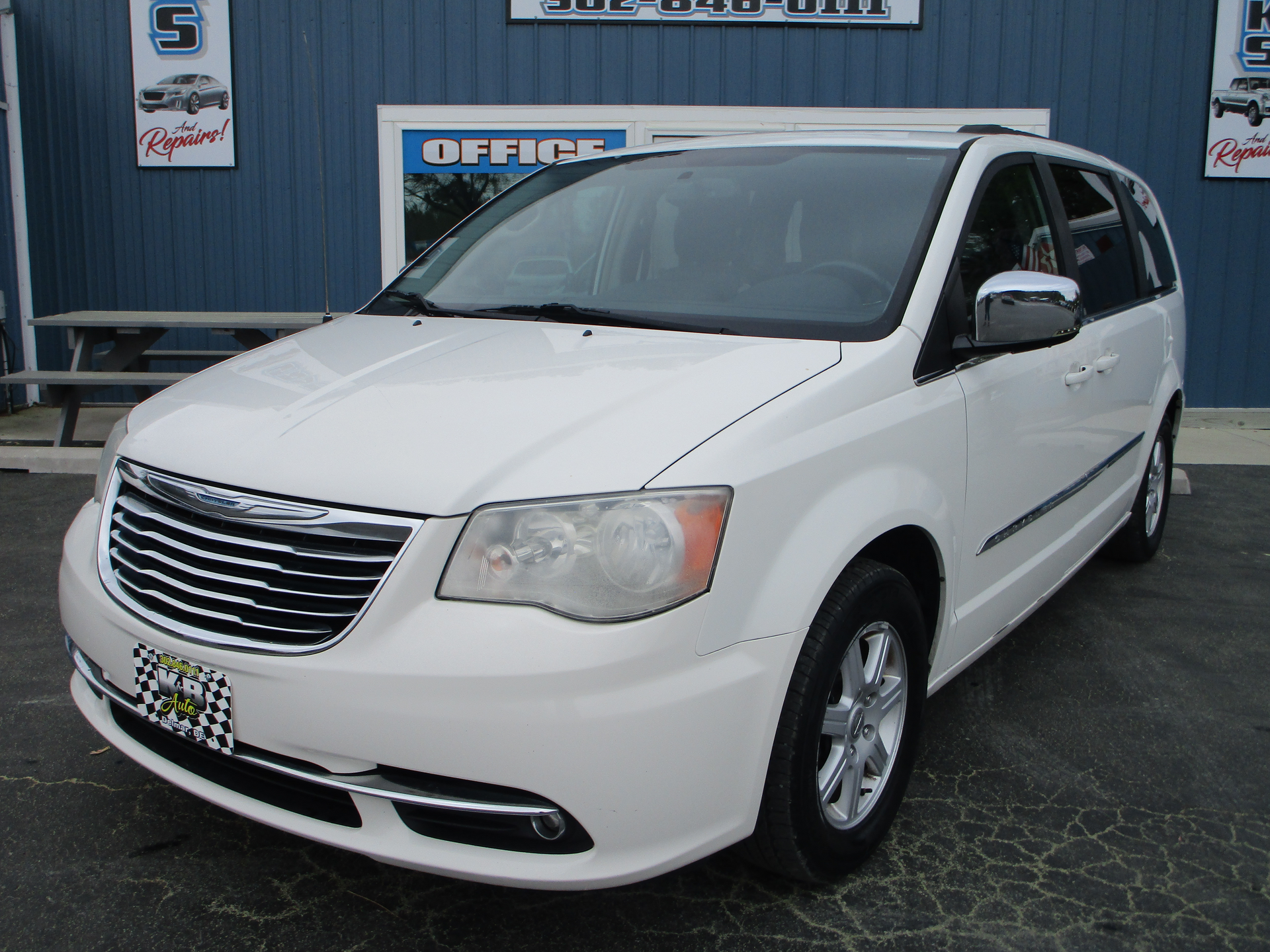 2012 CHRYSLER TOWN & COUNTRY 0692