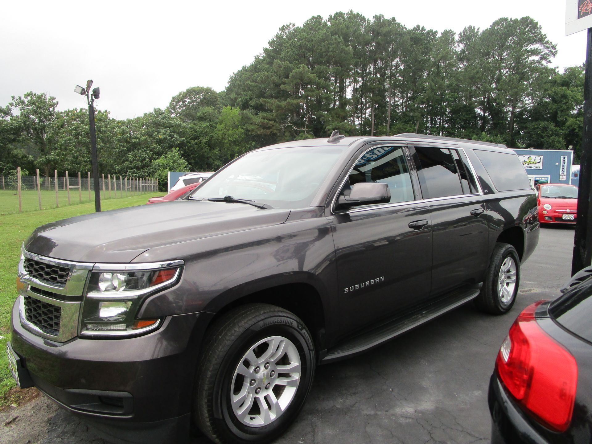 2015 CHEVY SUBURBAN LS 9961
