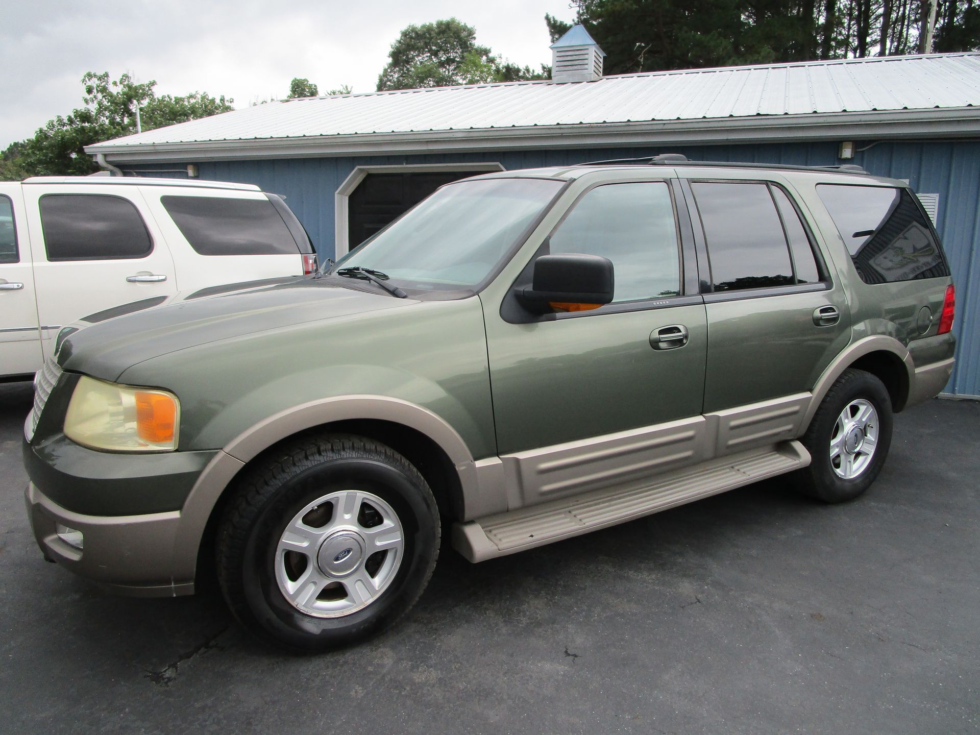 2004 FORD EXPEDITION EDDIE BAUER 2480