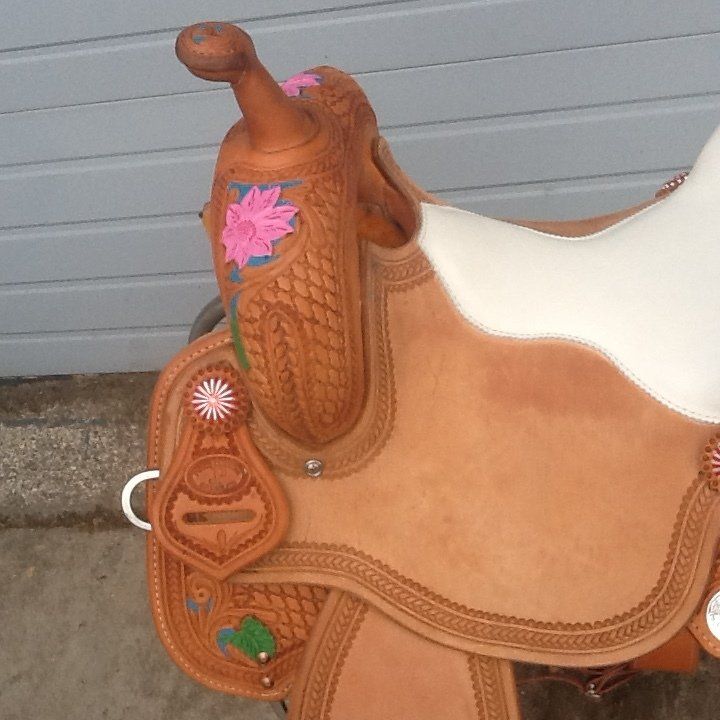 barrel racing saddle