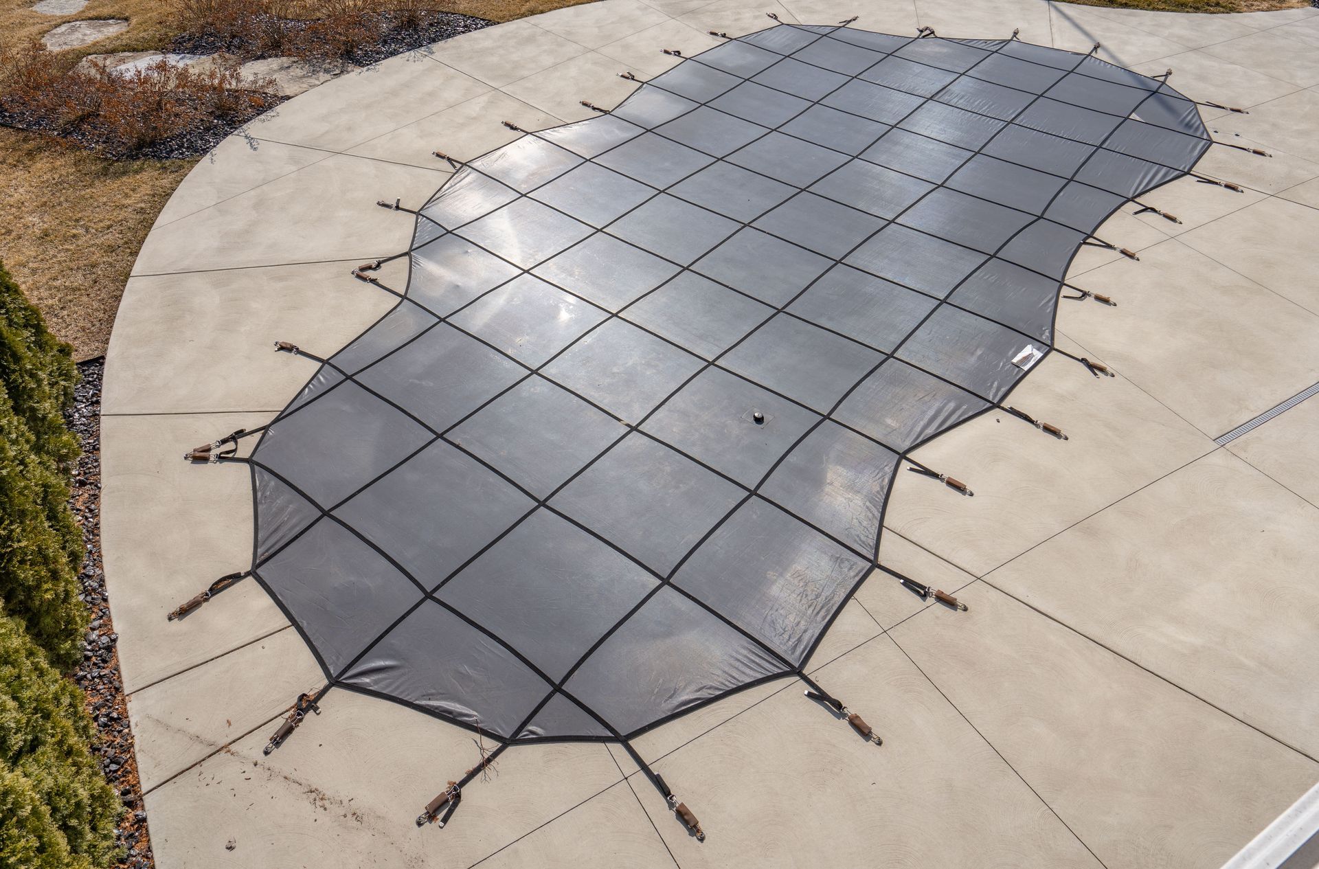 pool closing services