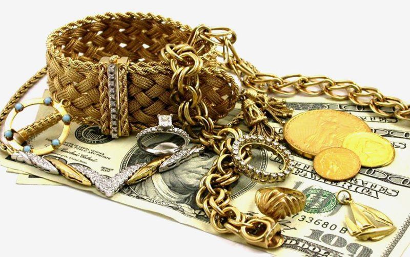 Money and jewelry