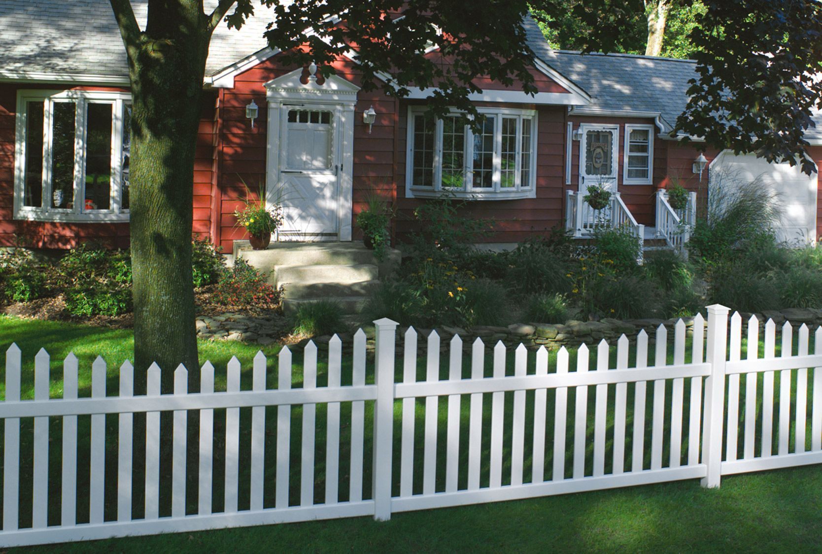 Vinyl fence