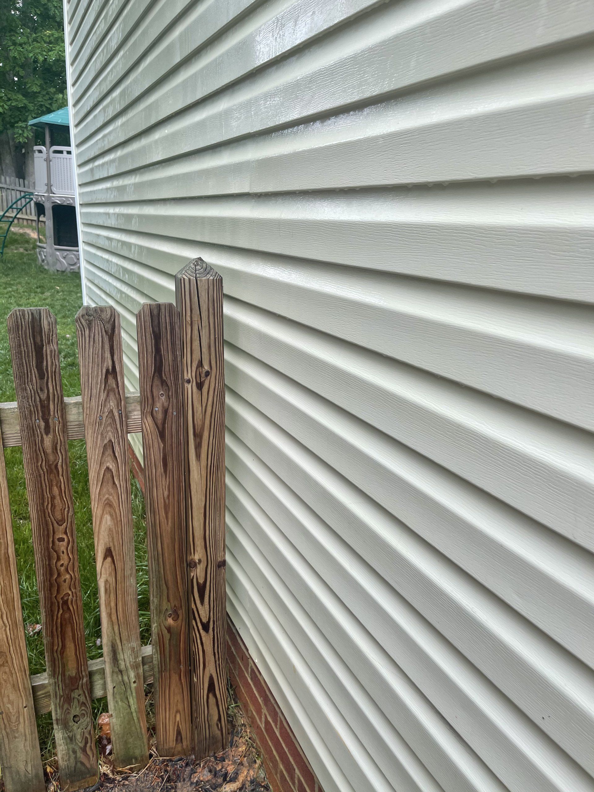 johnson-pressure-wash-before-and-after-gallery-02