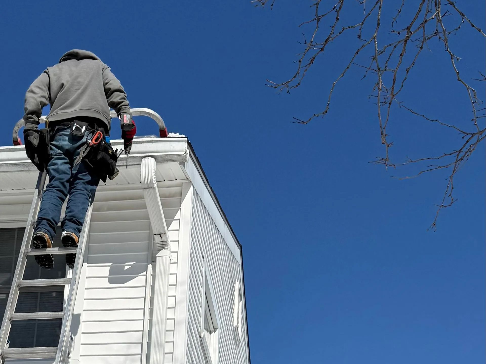 BT Seamless Gutters