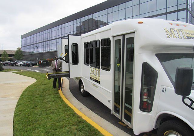 Wheelchair Accessible Shuttle Bus Rentals Atlanta Metro Area wheelchair-accessible-shuttle-bus-rentals-atlanta-metro-area