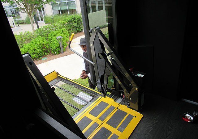 Wheelchair Accessible Shuttle Bus Rentals Atlanta Metro Area get-best-party-bus-rental-near-me-services-by-uptown-bus