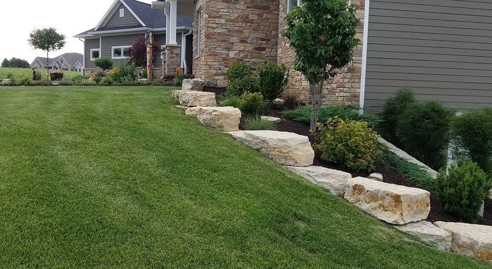 JC Landscape & Maintenance Photo Gallery | Davenport, IA