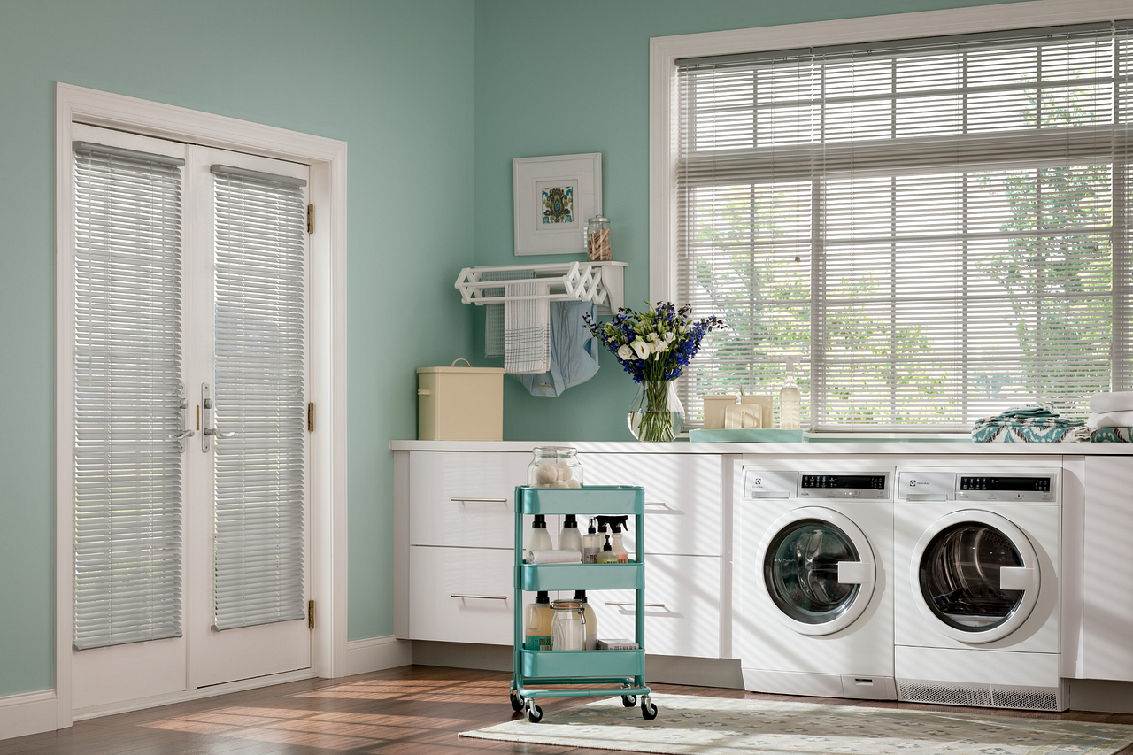 Horizontal Aluminum Blinds