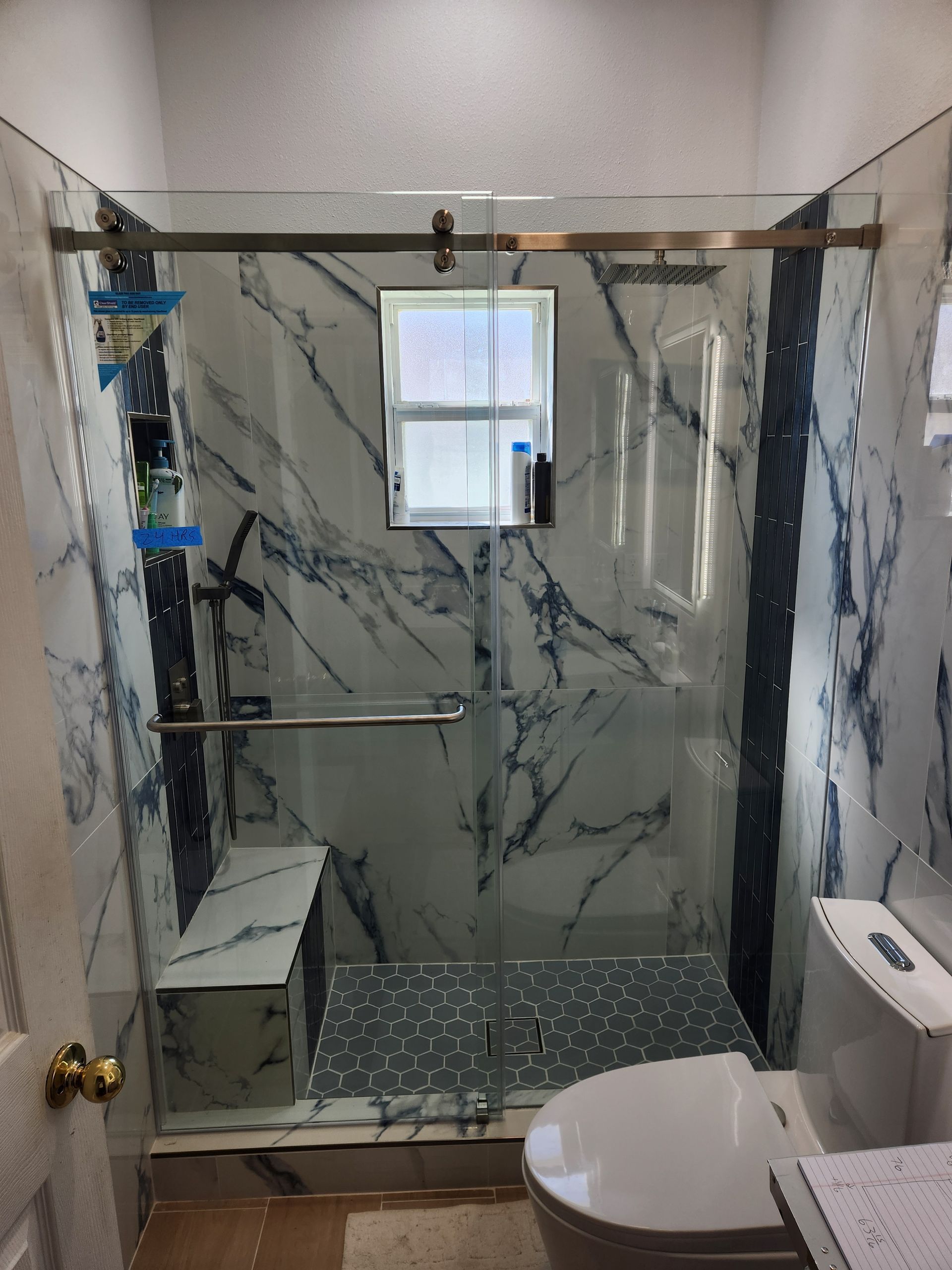 Shower with marble design