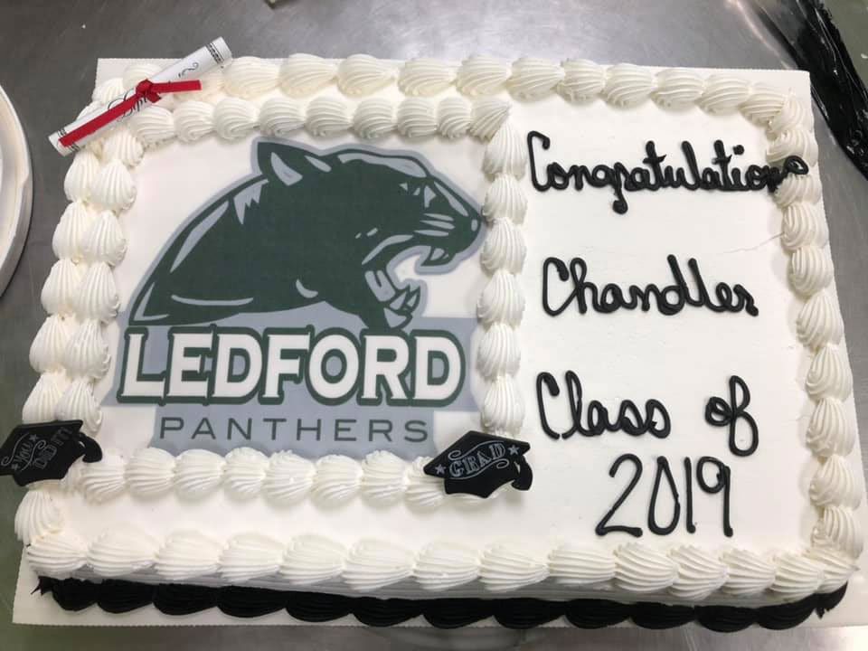 A cake that says ledford panthers on it