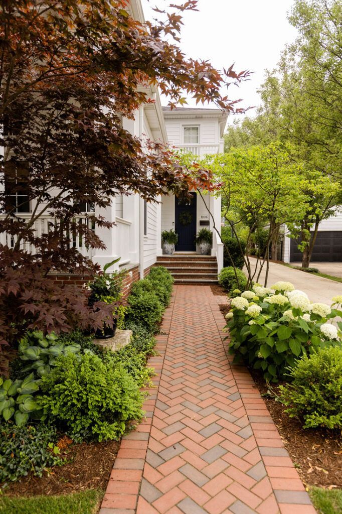 Landscaping and hardscaping services