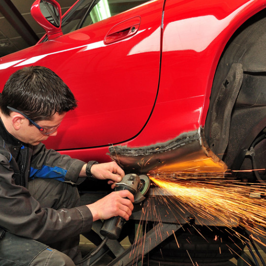 Learn More About Body Shop auto body fixing