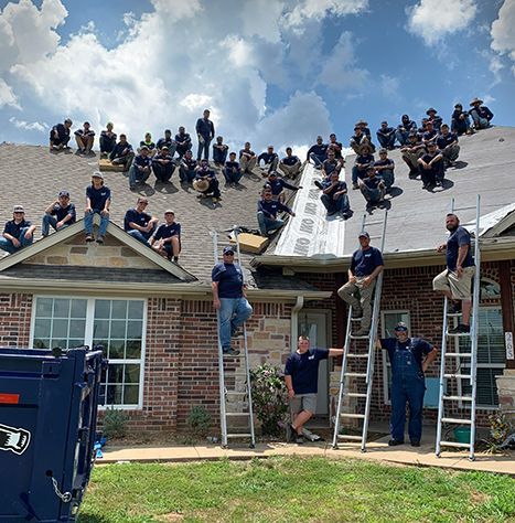 Roofing service staff