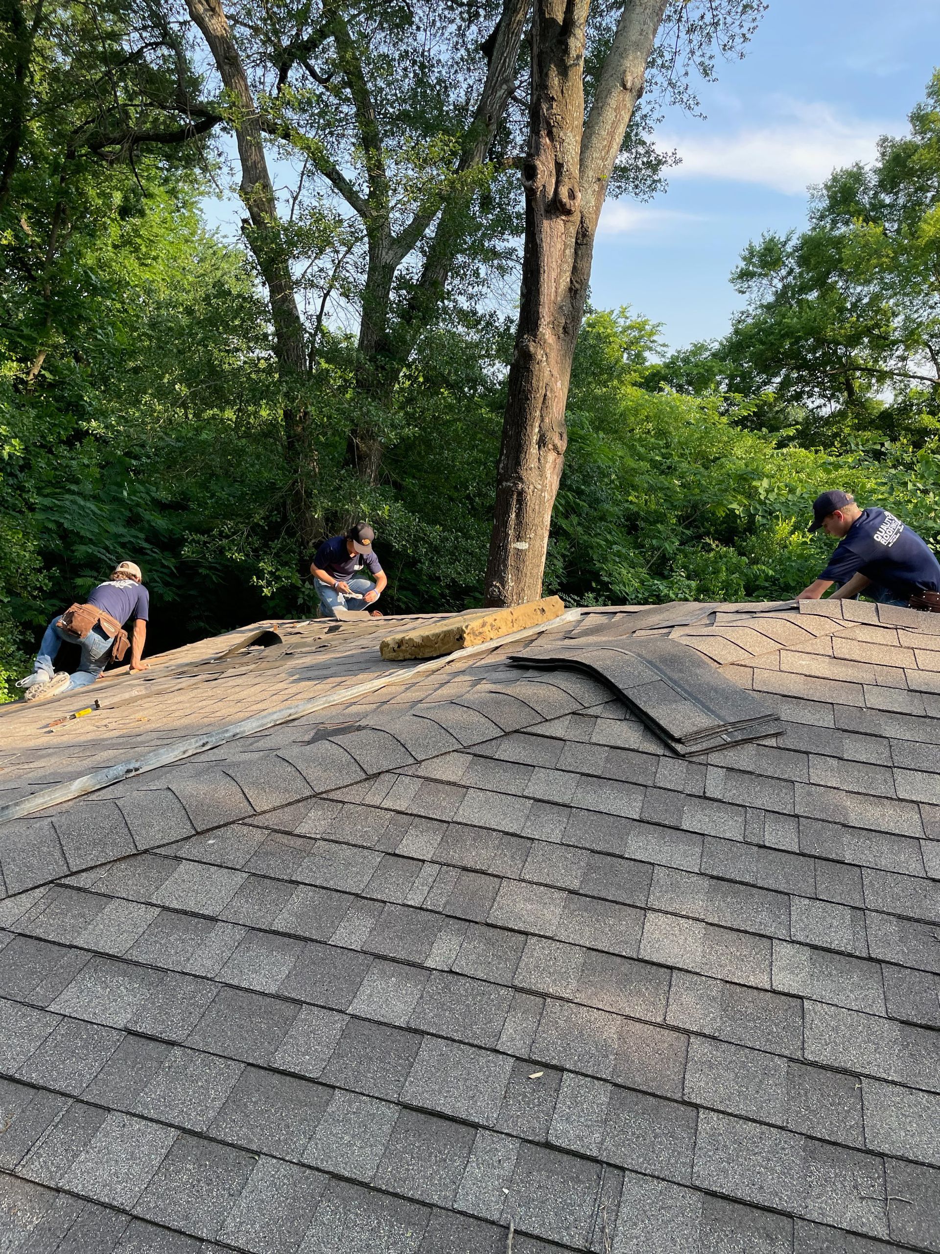 Roofing service