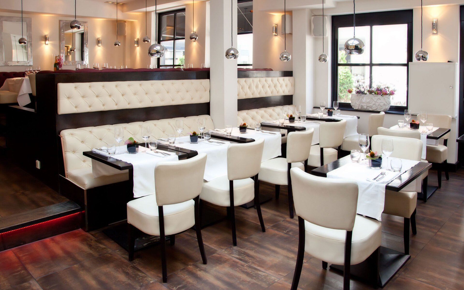 Mike's Custom Upholstery Wichita, KS