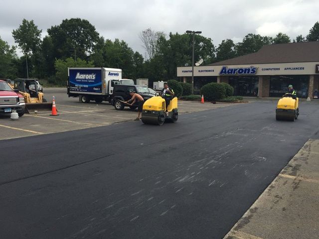 Commercial Paving