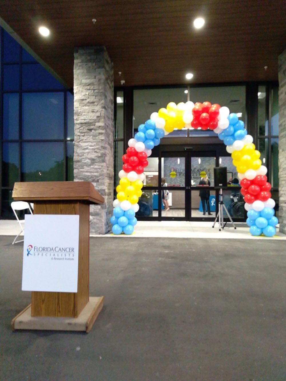 Balloon Spiral arches