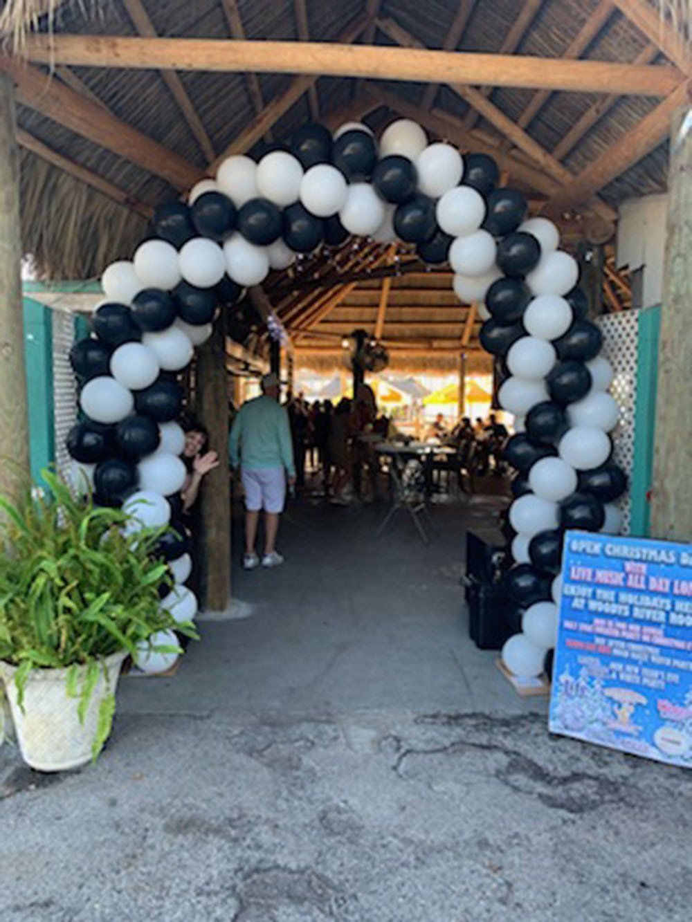 Balloon Spiral arches