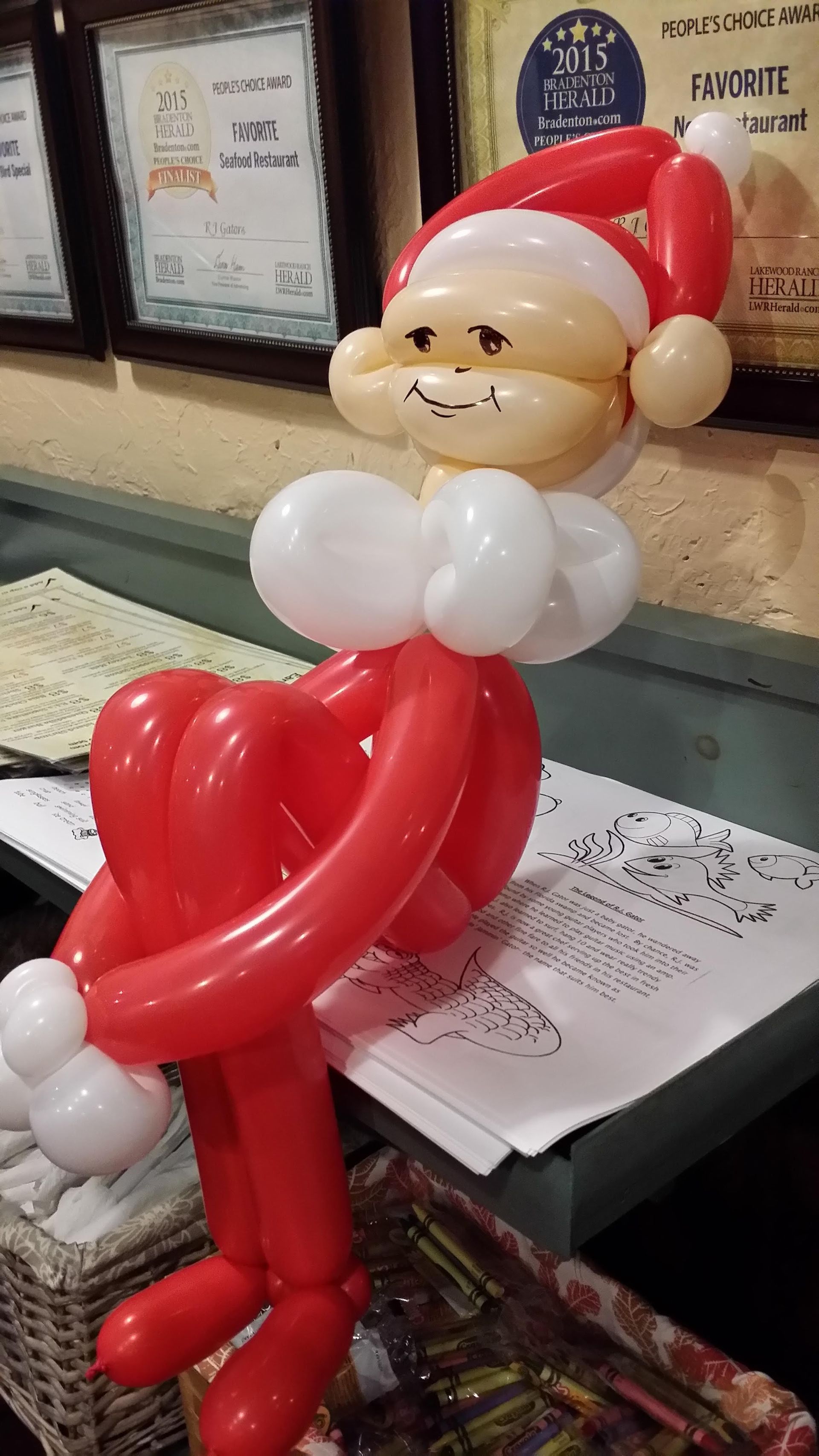 Santa Claus sculpture balloon