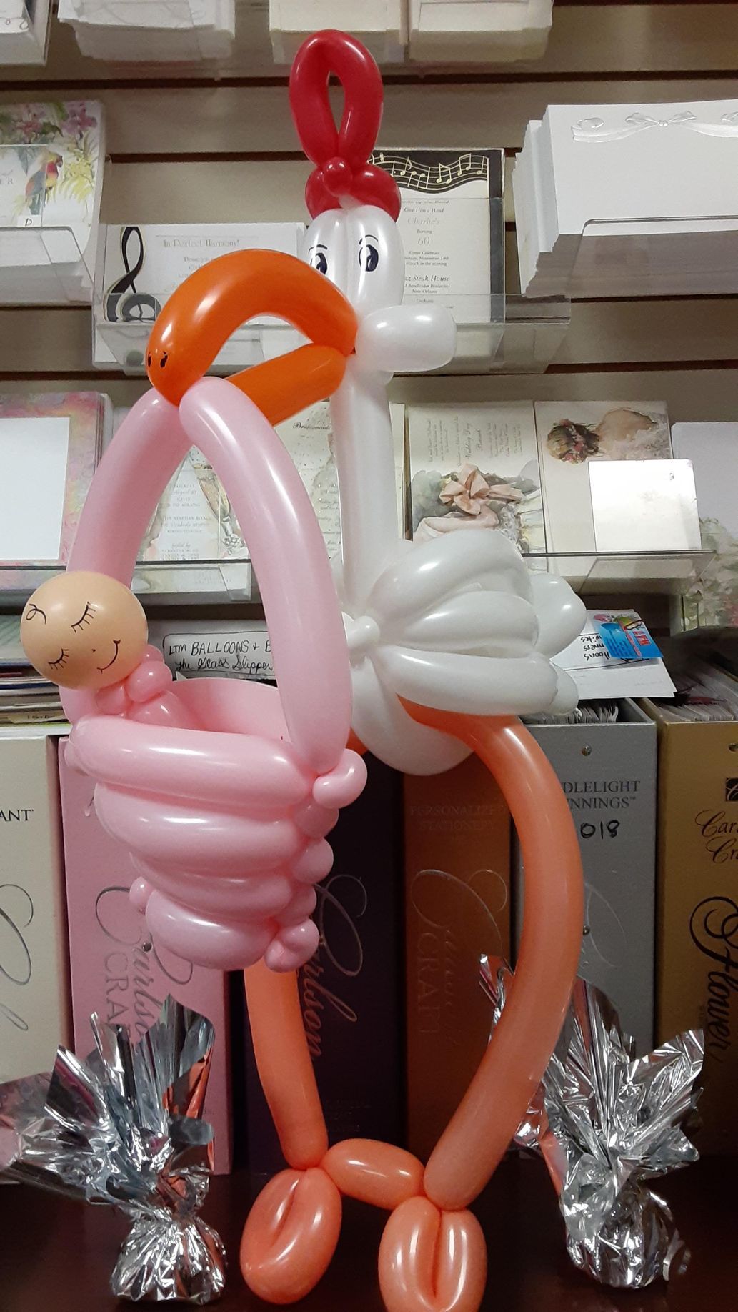 chicken and baby balloon