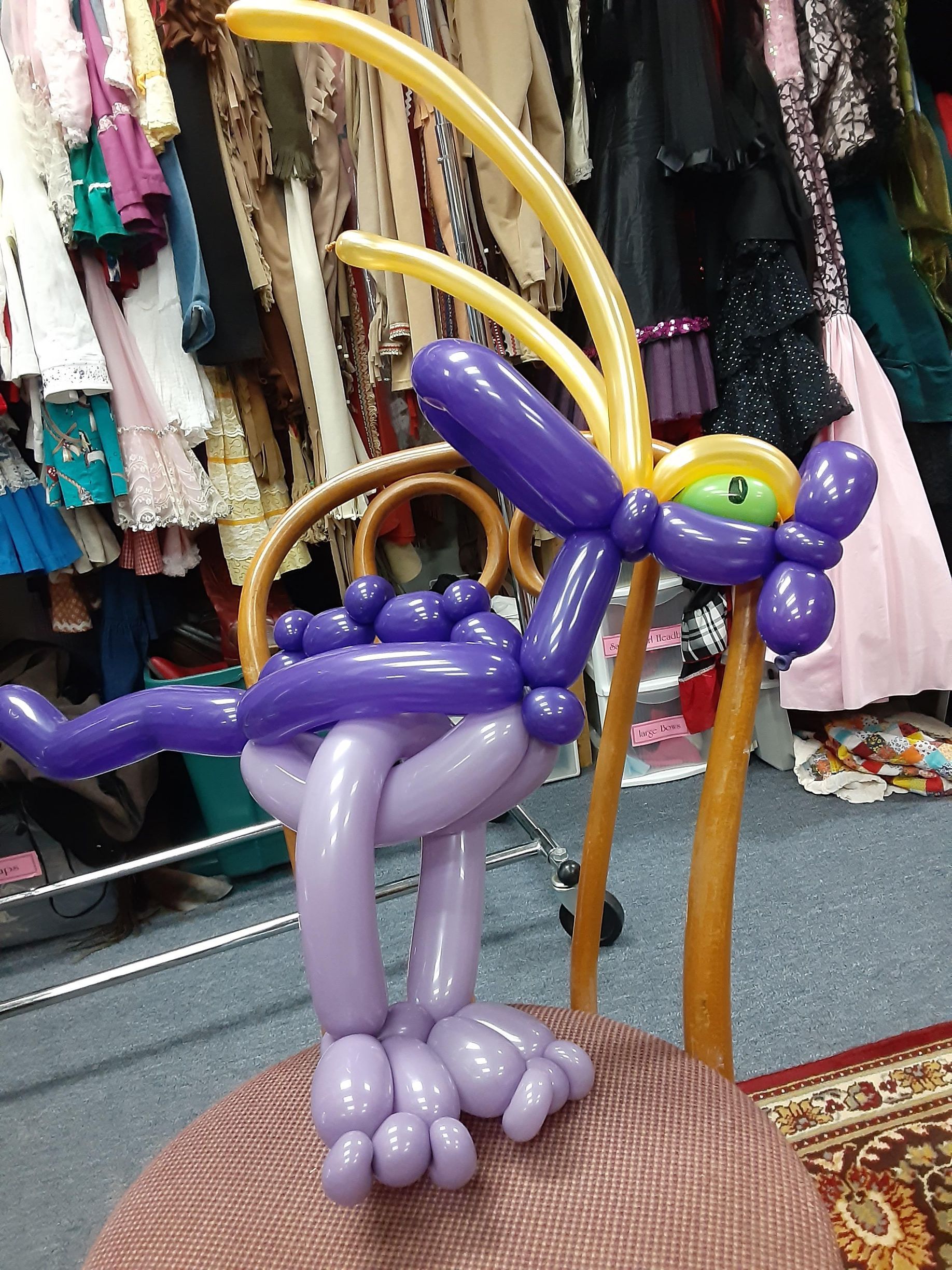 purple sculpture balloon