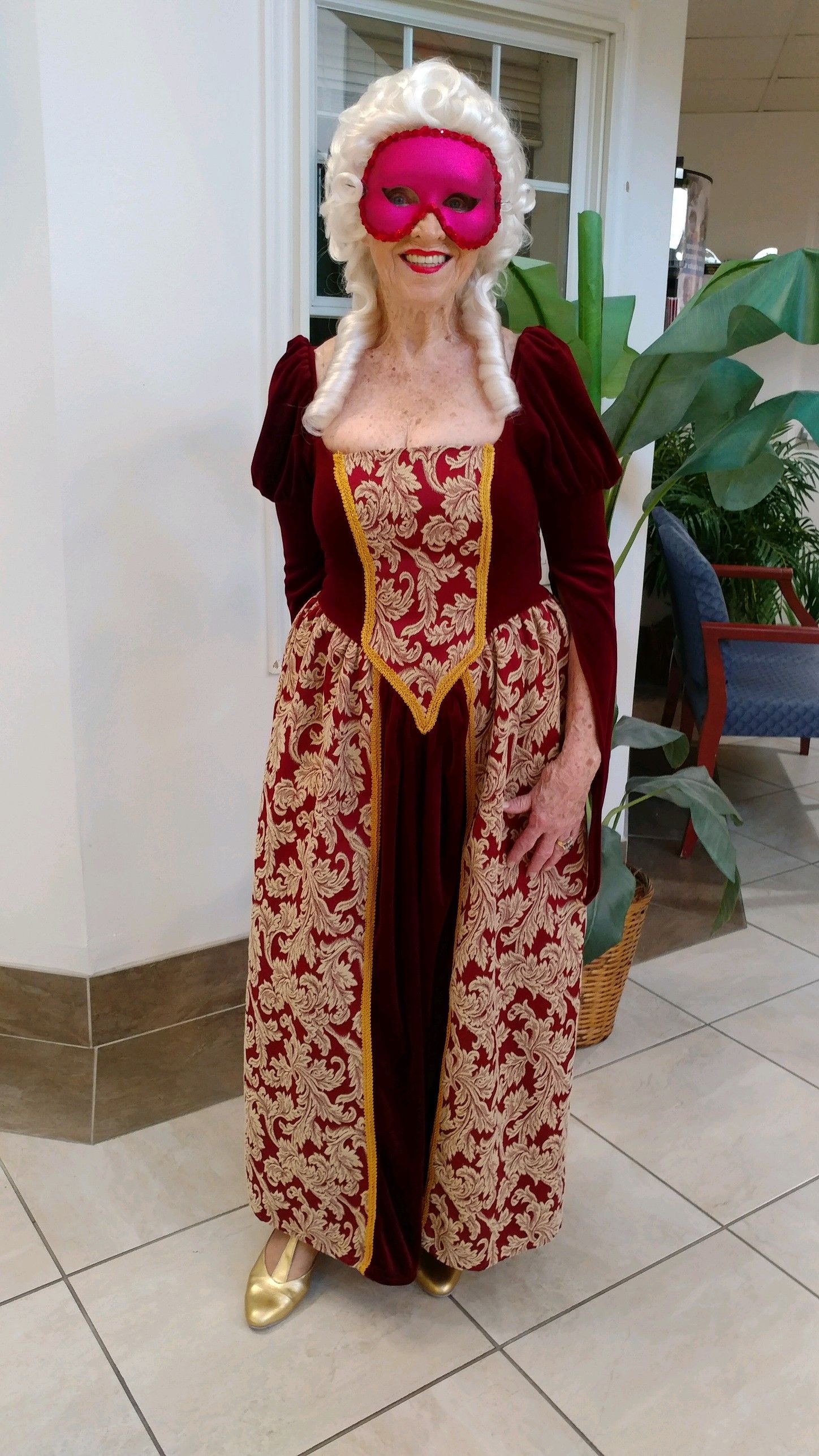 royalty costume