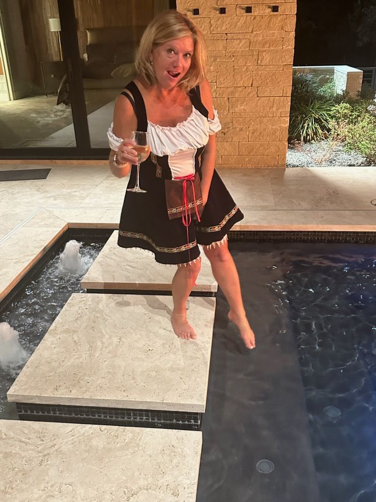 dress for costume rental