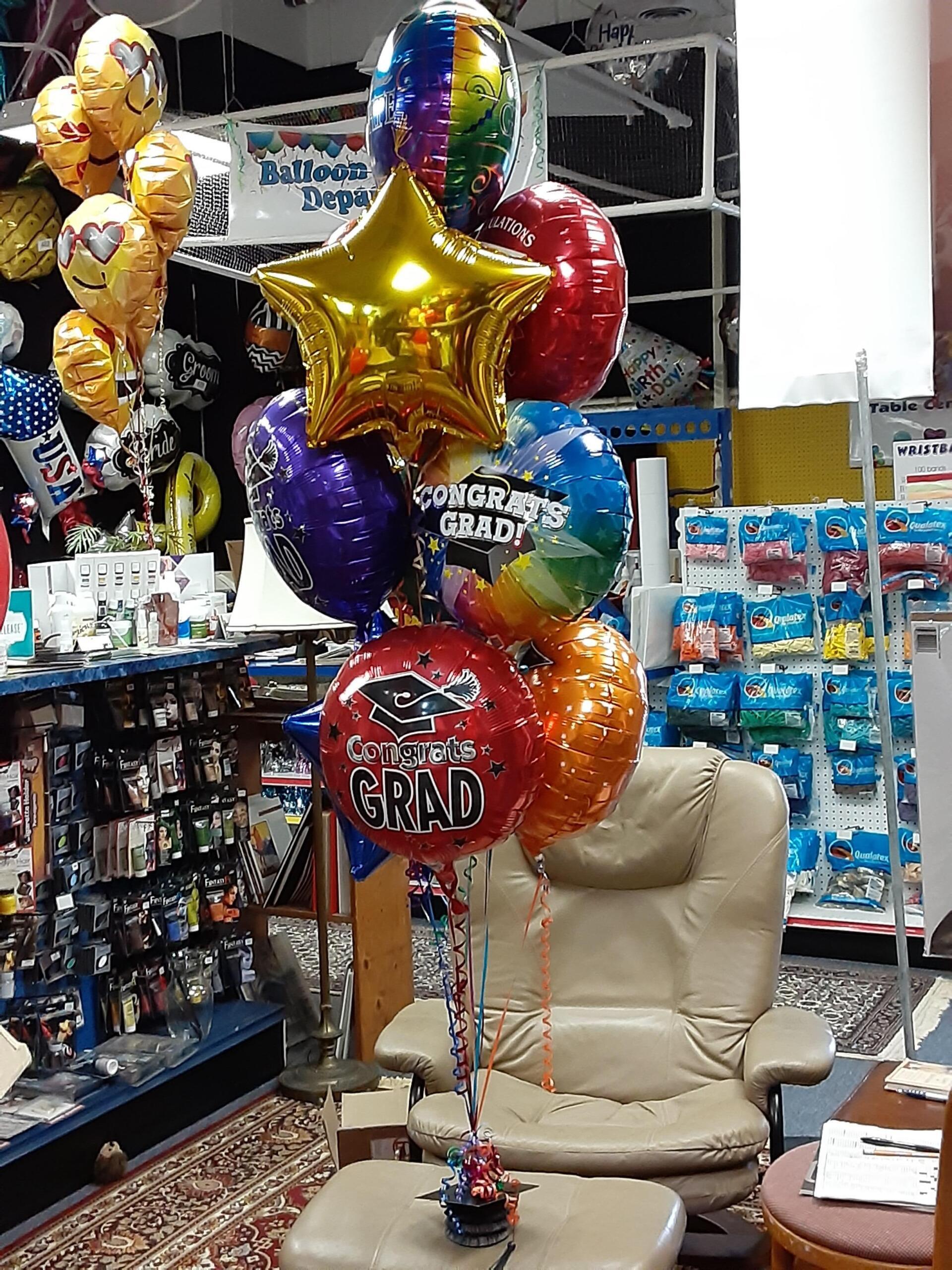 Congrats Grad multi colors balloons