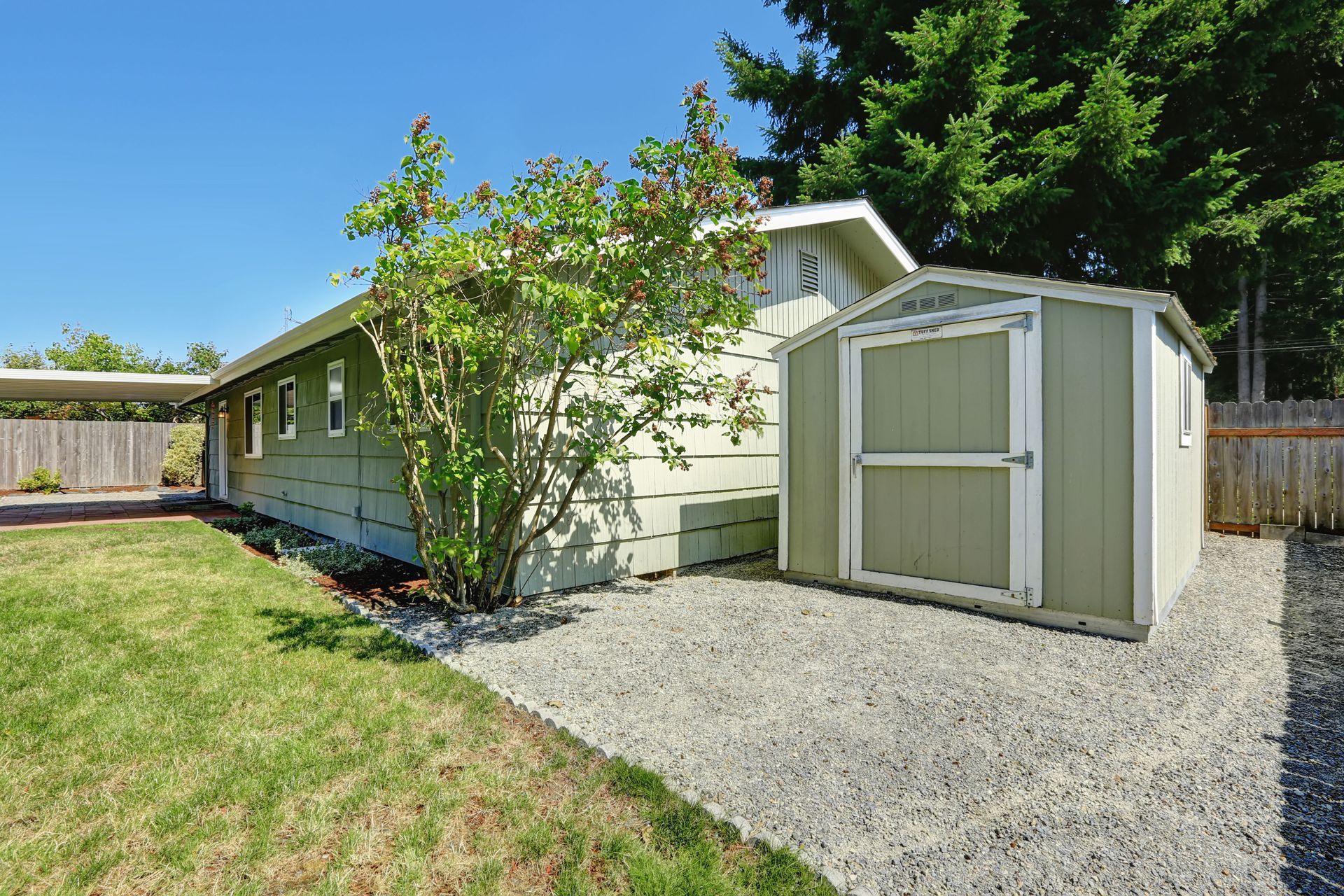 shed builder