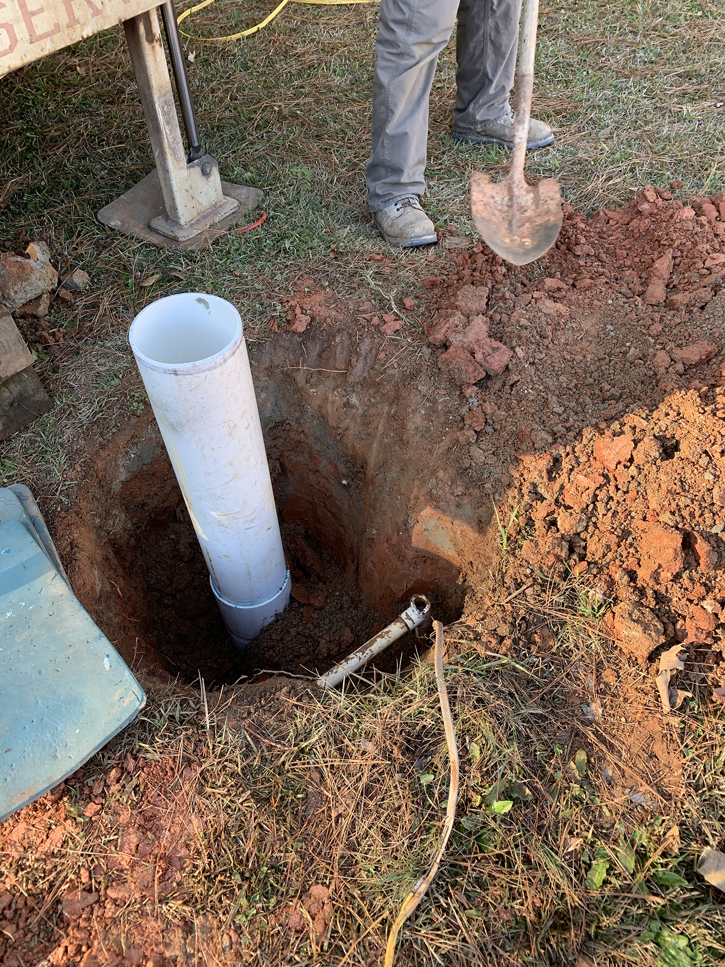 Well drilling and pump services