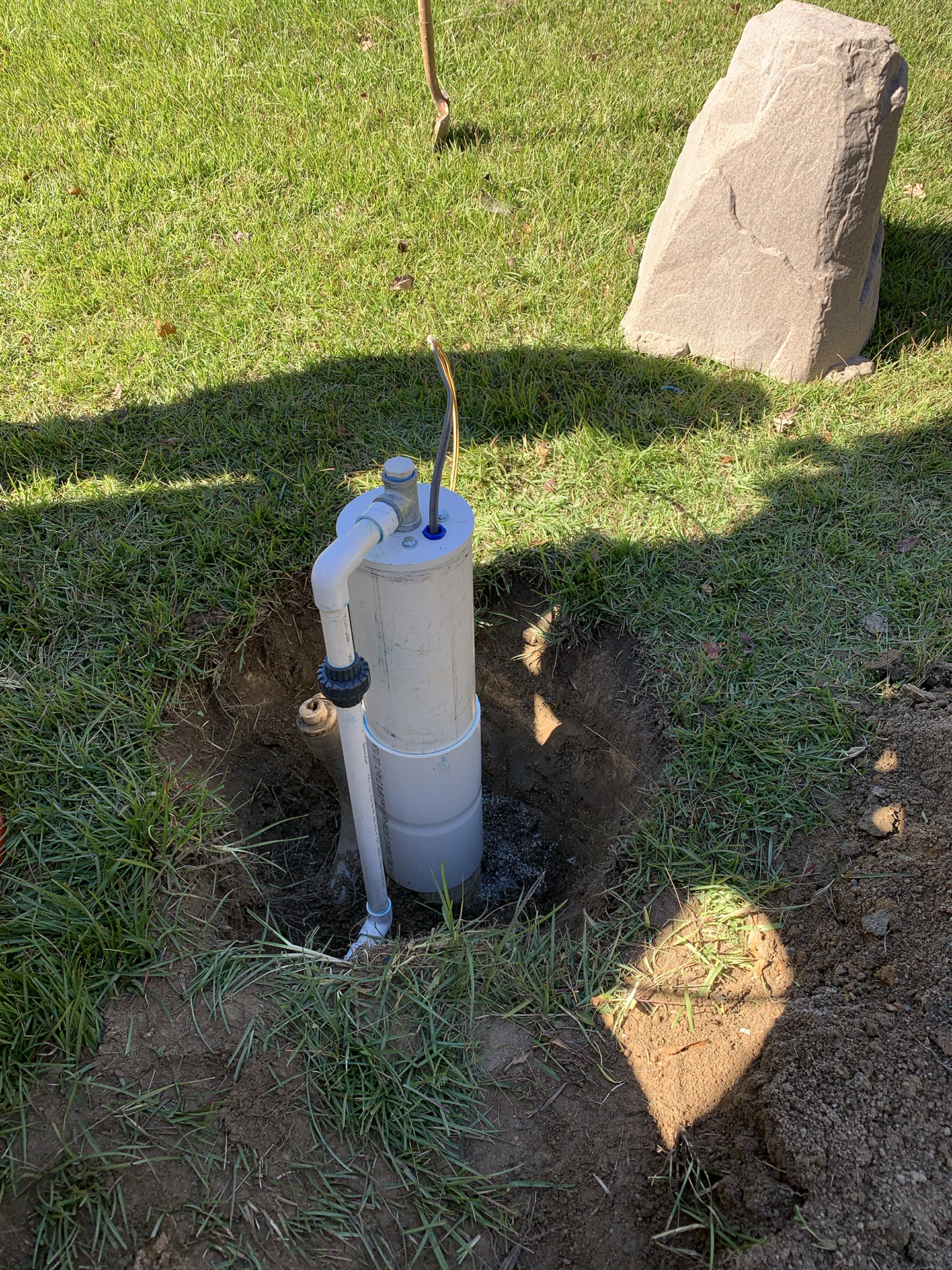 Well drilling and pump services