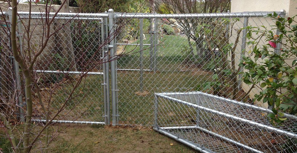 chain link fencing