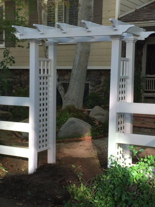 Fencing service