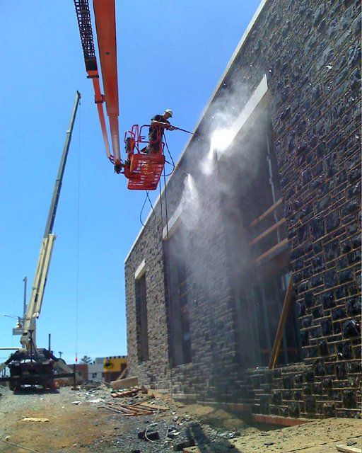 Commercial Pressure Washing