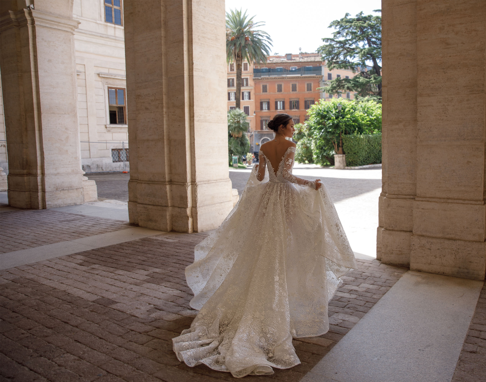 Aggregate more than 54 bridal gowns atlanta super hot