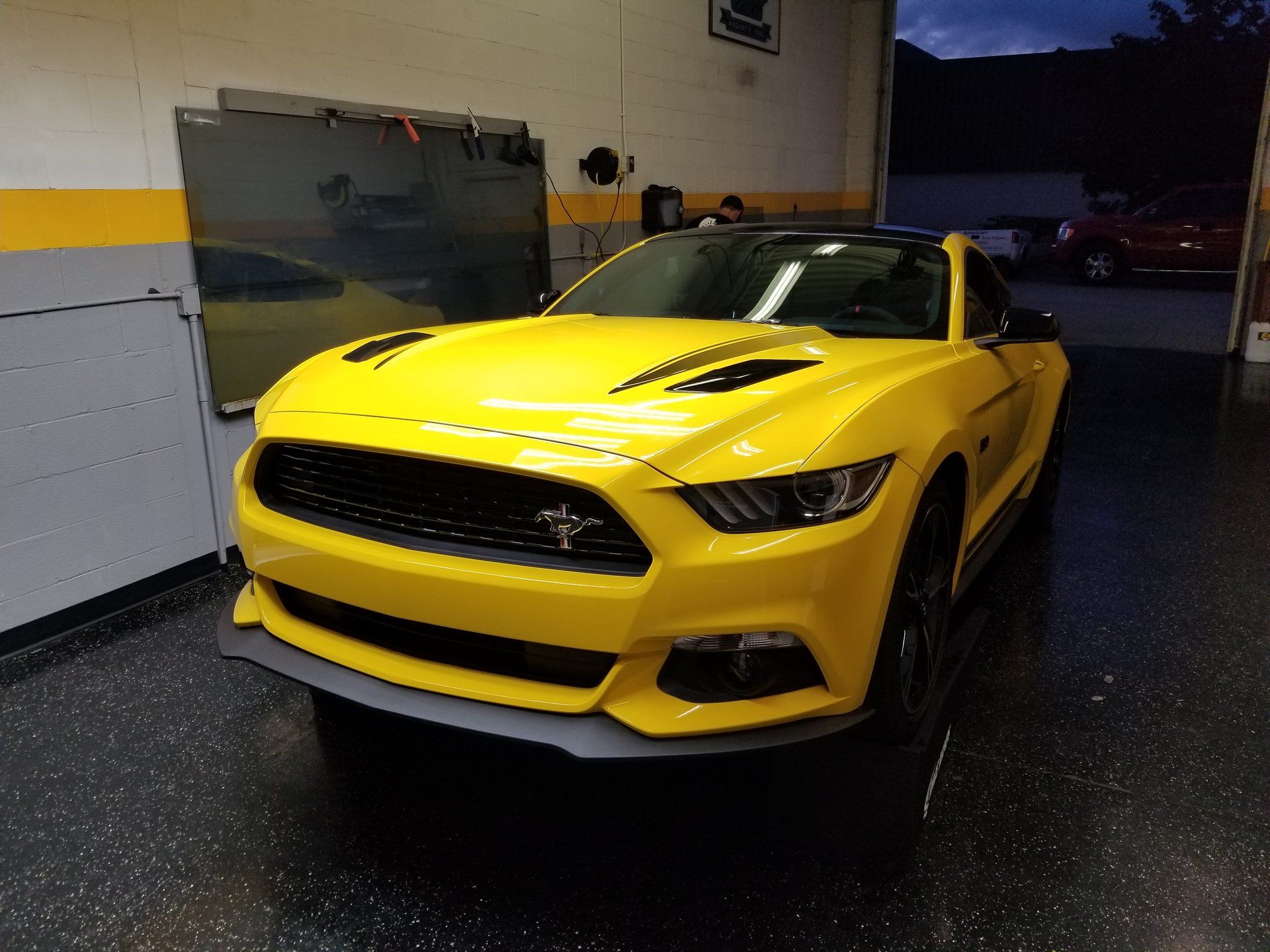 yellow car Tinting