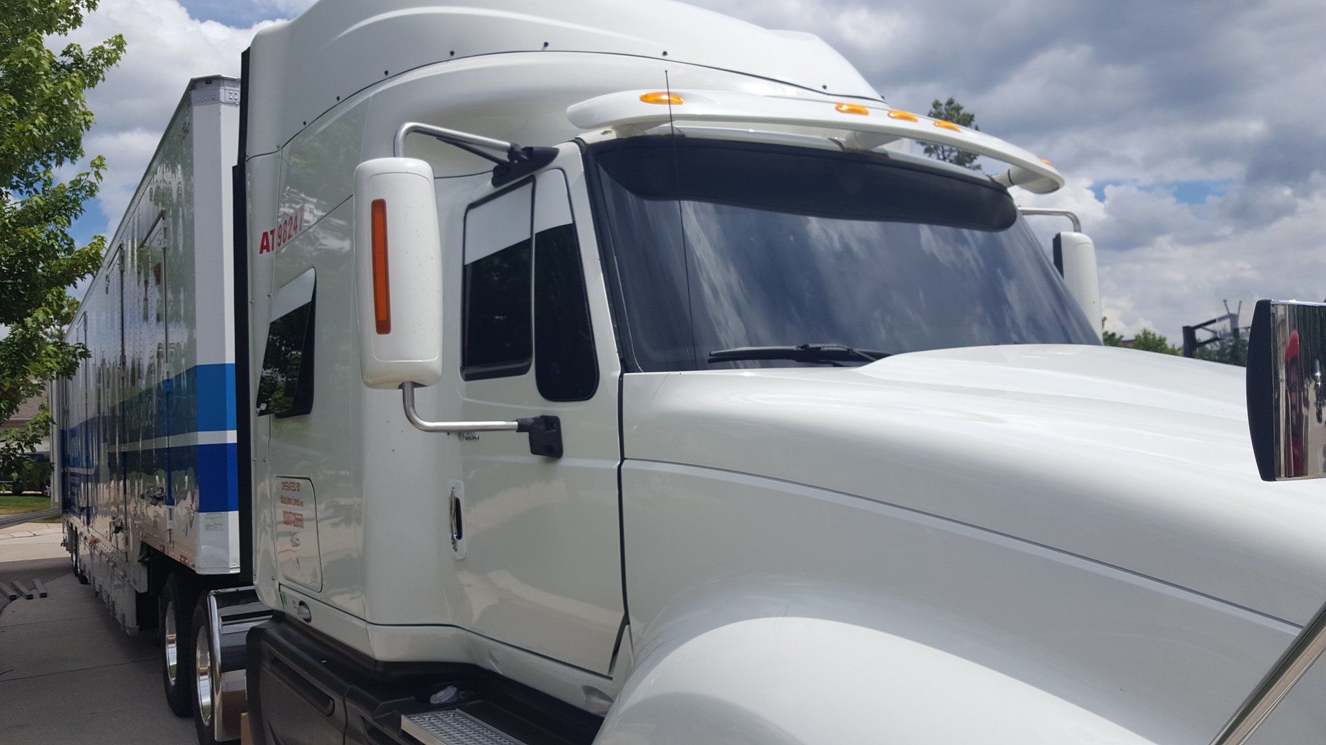Commercial  truck Tinting