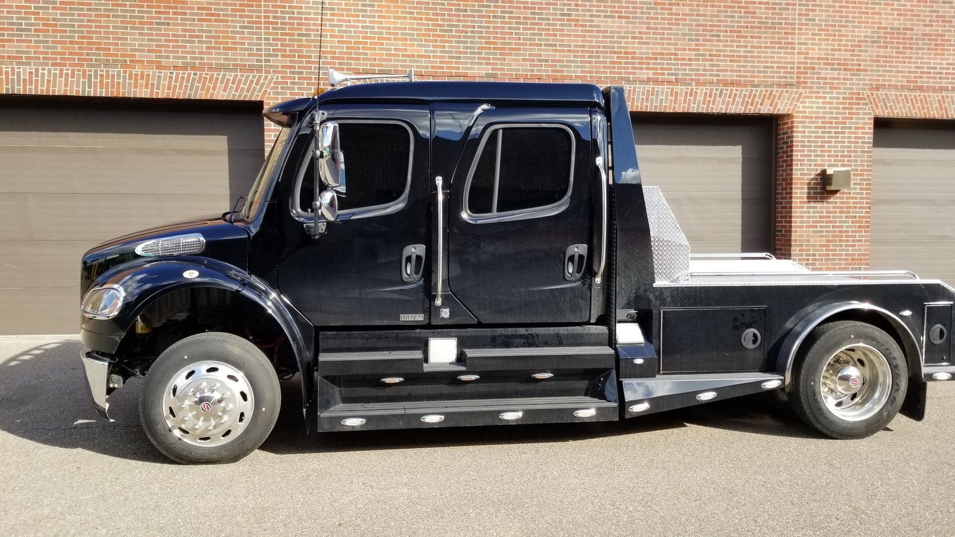 Commercial  truck Tinting